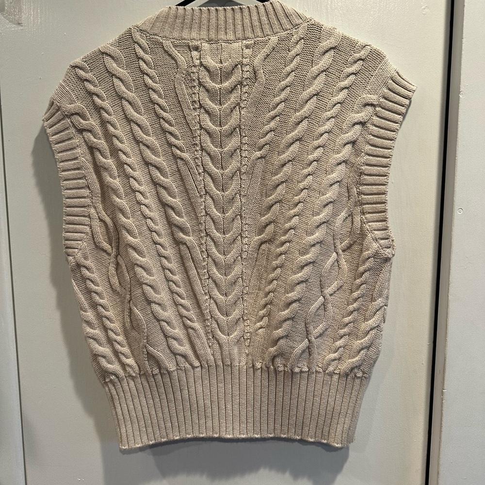 LOFT Women's Beige Cable Knit Sweater Vest - Picture 5 of 5